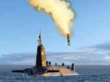 Atom-U-Boot und Absturz einer britischen Test-Atomrakete - Collage: Samy - Creative-Commons-Lizenz Namensnennung Nicht-Kommerziell 3.0