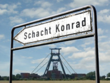 Schacht Konrad - Collage: Samy - Creative-Commons-Lizenz Namensnennung Nicht-Kommerziell 3.0
